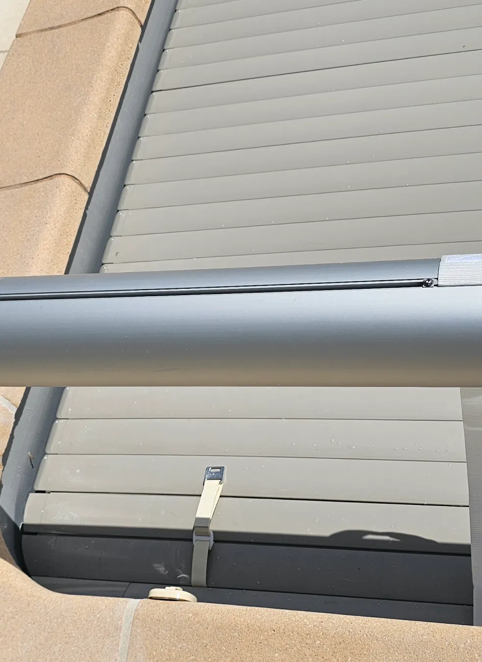 Capaxion Volet Roulant Piscine Marseille AC150 Couleur Ton Pierre 1 1