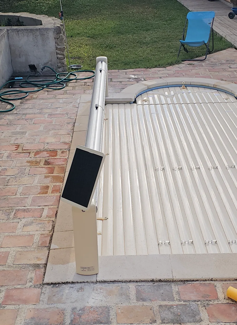 Capaxion Volet Roulant Piscine Marseille OPEN SOLAR Avec Systeme WINGS D ABRIBLUE 1 1